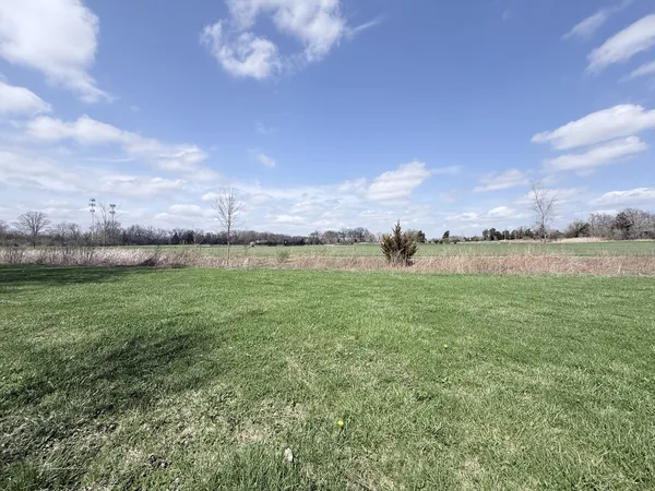 $230,000 | 34W836 North James Drive, St. Charles, IL 60174