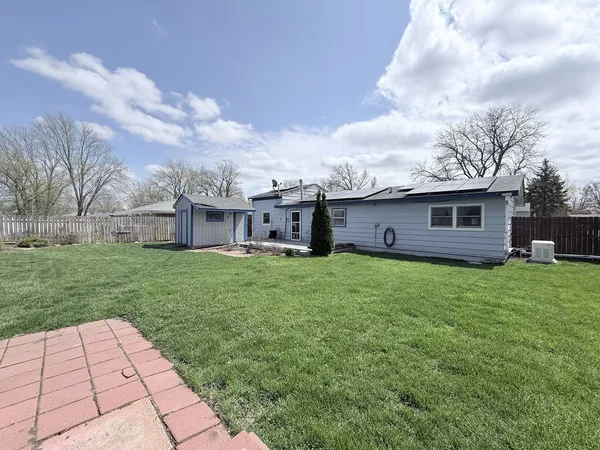 $230,000 | 34W836 North James Drive, St. Charles, IL 60174