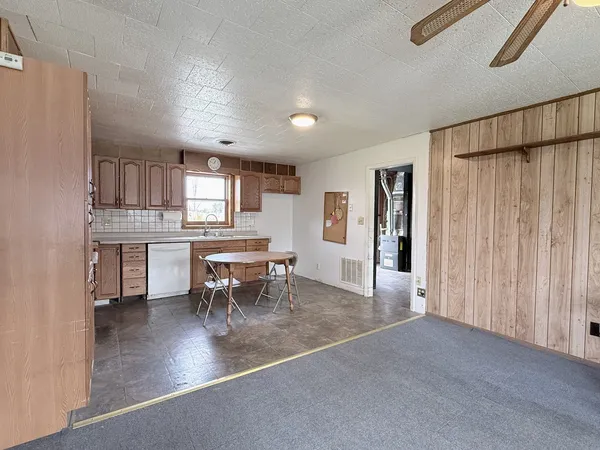 $230,000 | 34W836 North James Drive, St. Charles, IL 60174