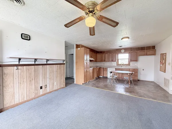 $230,000 | 34W836 North James Drive, St. Charles, IL 60174