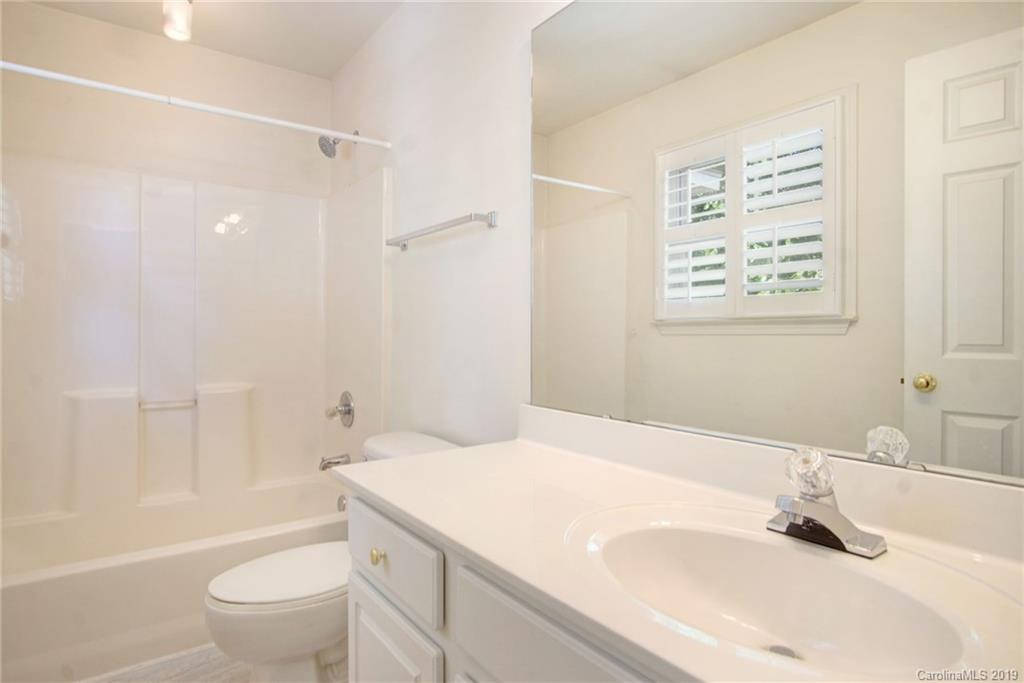 17365 Villanova Road Huntersville, NC 28078 - Photo 4 of 16 Gallery Image 4