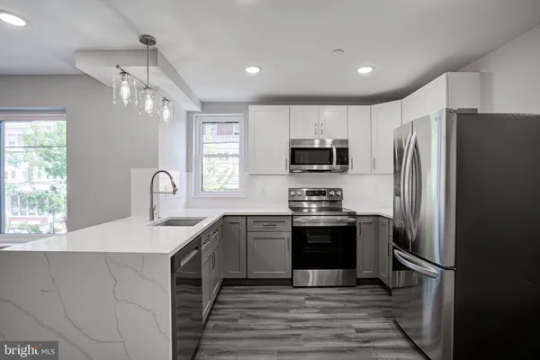$1,500 | 540 South 52nd Street, Unit 3, Philadelphia, PA 19143
