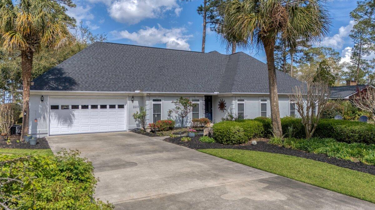 223 Cooper Drive Santee, SC 29142 - Photo 4 of 54 223 Cooper Drive-14