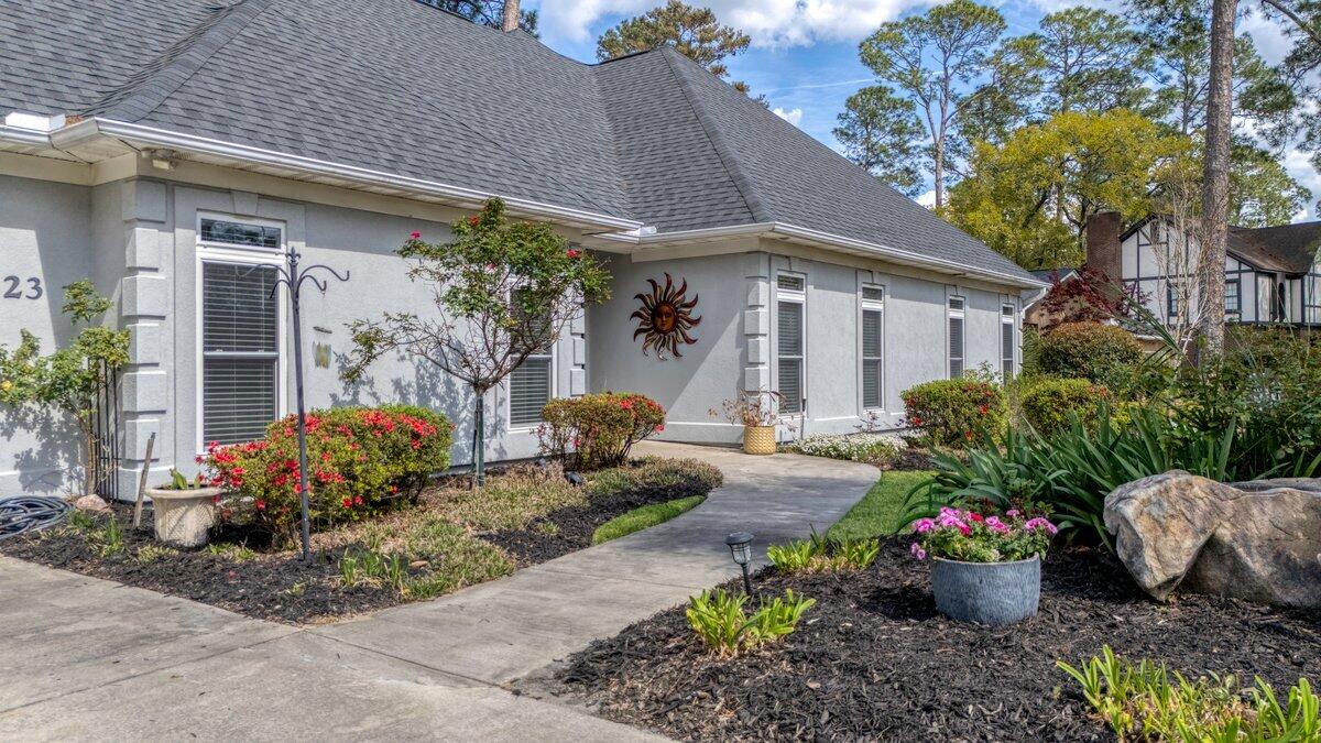 223 Cooper Drive Santee, SC 29142 - Photo 5 of 54 223 Cooper Drive-13