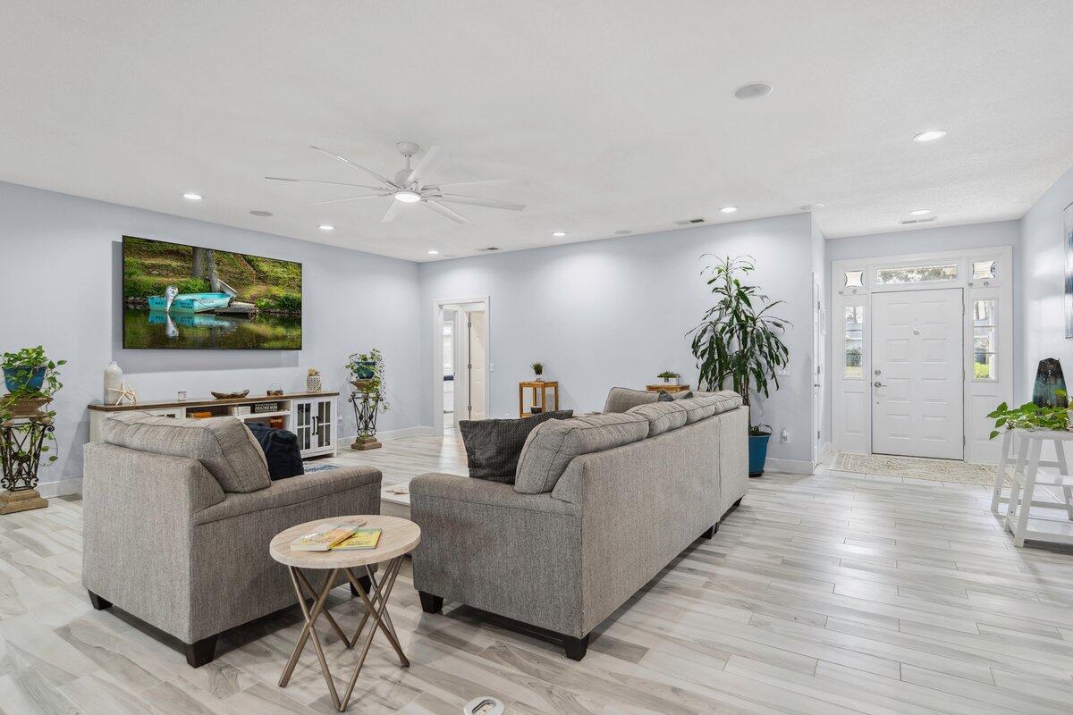 223 Cooper Drive Santee, SC 29142 - Photo 10 of 54 223 Cooper Drive-27