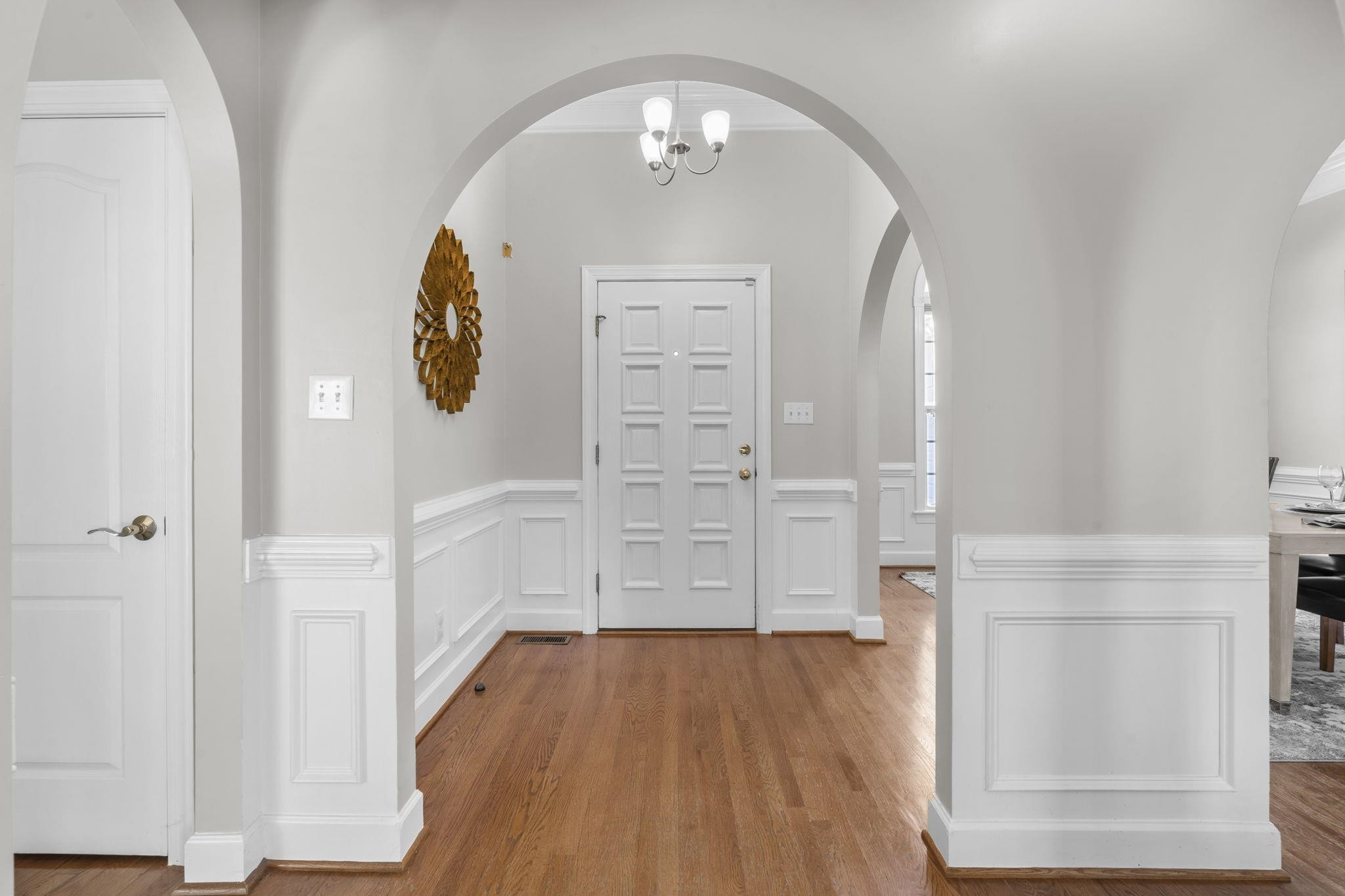 2904 Sunnystone Way Raleigh, NC 27613 - Photo 7 of 51 Entry