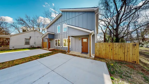$2,300 | 538 East State Street, Murfreesboro, TN 37130