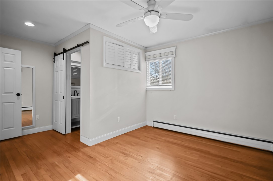 4 Phillips Avenue Middletown, RI 02842 - Photo 25 of 44