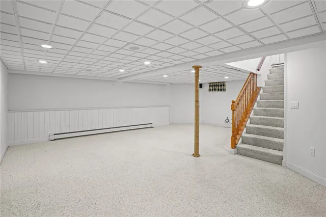 $649,000 | 4 Phillips Avenue, Middletown, RI 02842