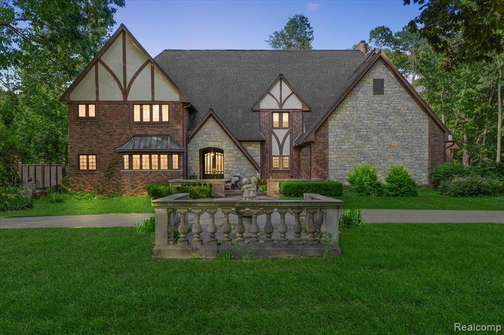 1600 Mill Race Road Rochester Hills, MI 48306 - Photo 1 of 88 Gallery Image 1