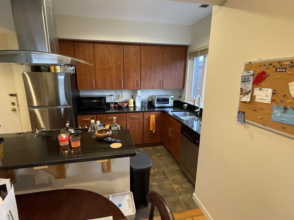 110 Strathmore Road, Unit 401 Boston, MA 02135 - Photo 4 of 23