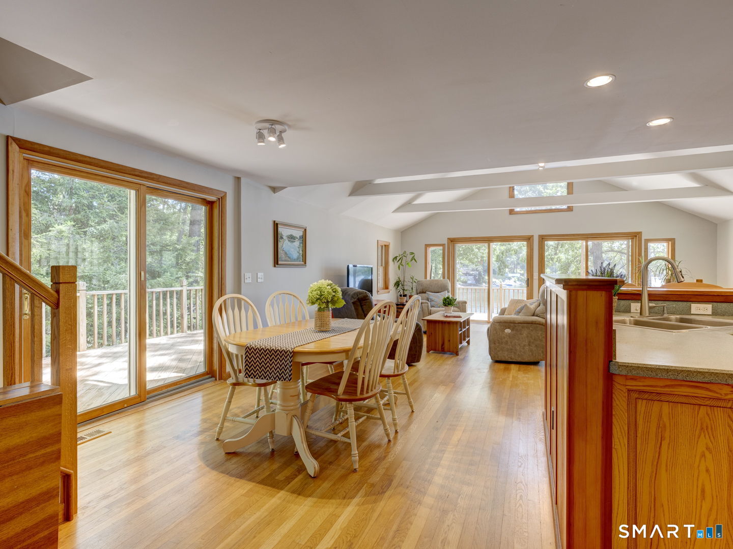 75 Bay Road East Hampton, CT 06424 - Photo 11 of 37