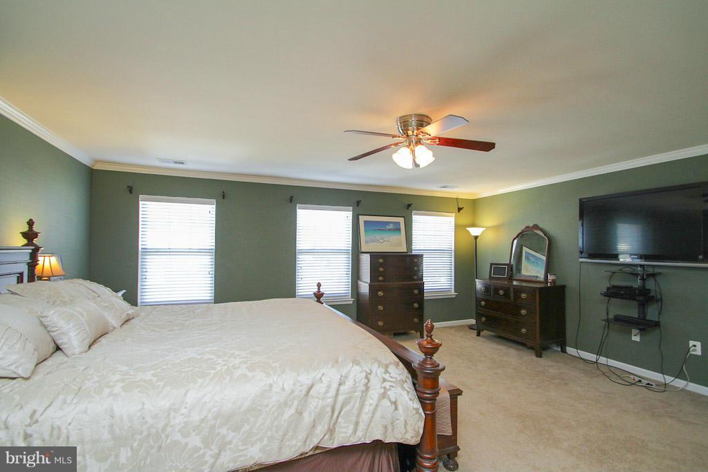 4267 Meyers Road Triangle, VA 22172 - Photo 20 of 30 Bedroom (Master)