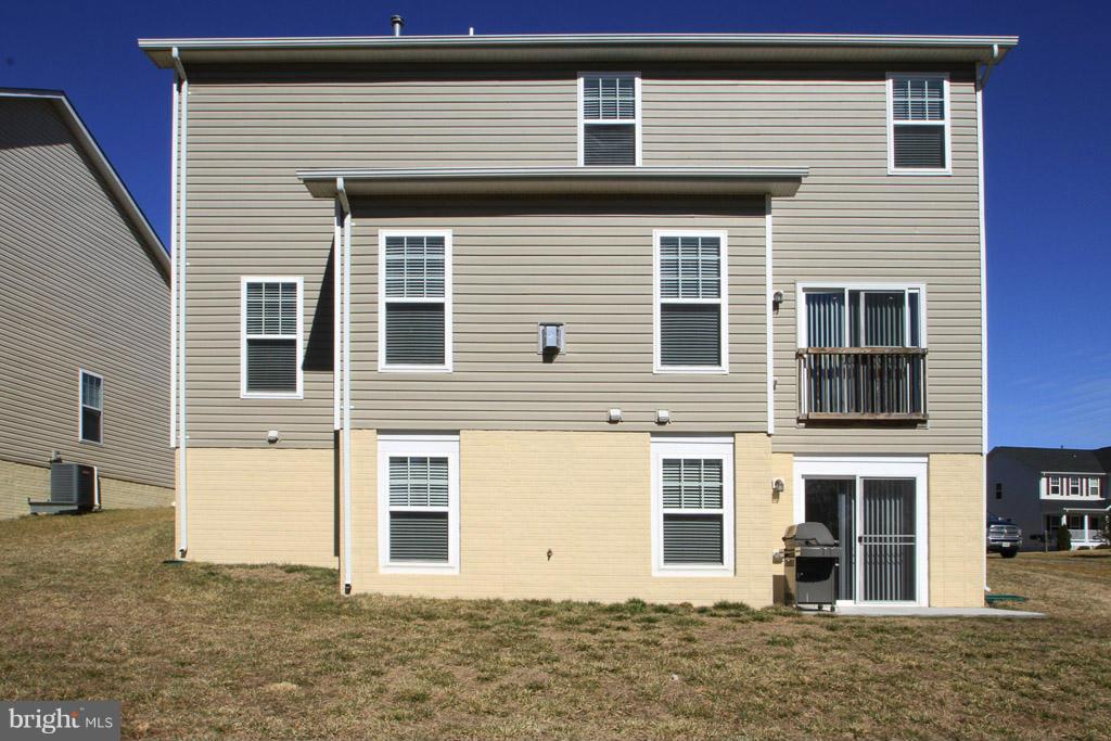 4267 Meyers Road Triangle, VA 22172 - Photo 30 of 30 Exterior (Rear)