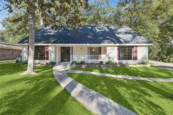 $429,000 | 157 Kimberly Drive, Mandeville, LA 70448