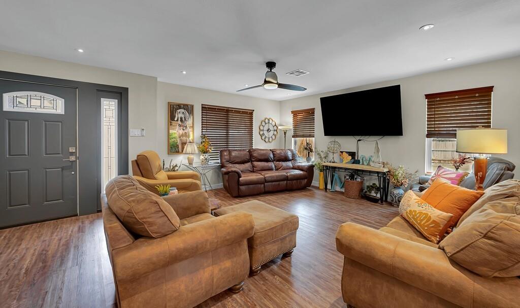 6500 Lapis Drive Waco, TX 76708 - Photo 6 of 27