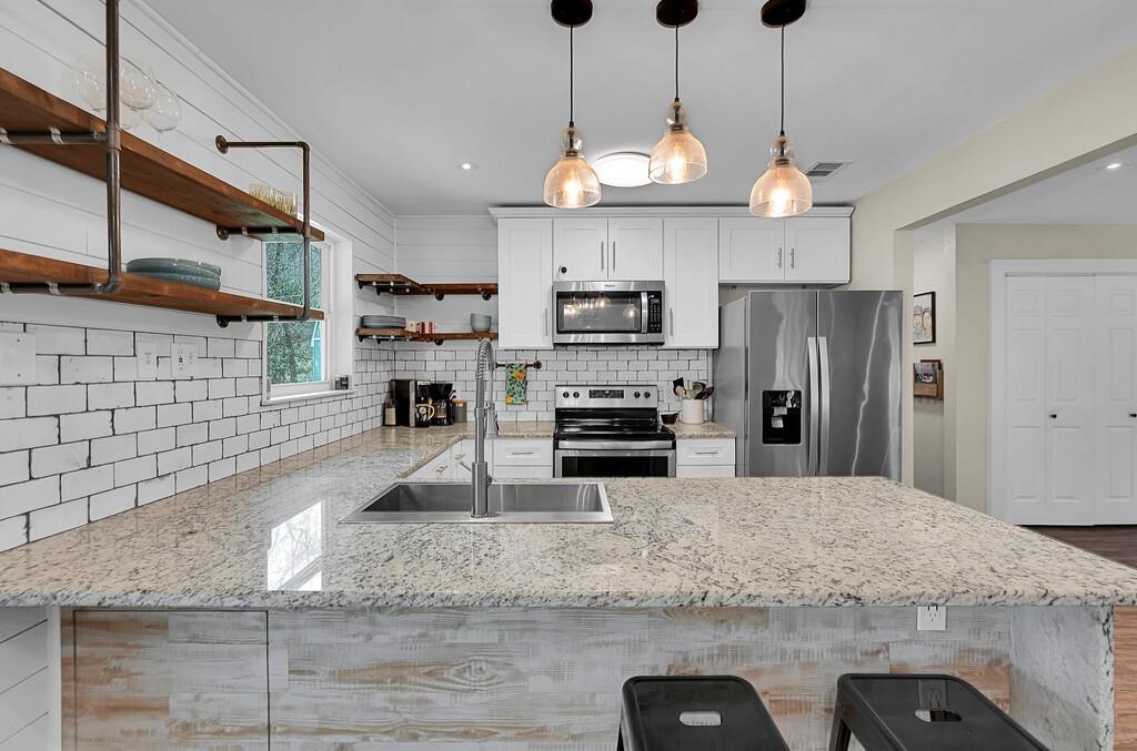 6500 Lapis Drive Waco, TX 76708 - Photo 8 of 27