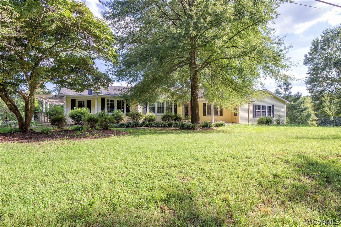 2256 Scottville Road Powhatan, VA 23139 - Photo 4 of 50 Gallery Image 4