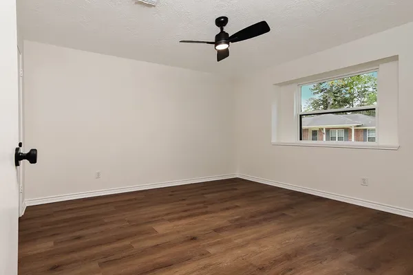$389,800 | 19410 Craigchester Lane, Spring, TX 77388