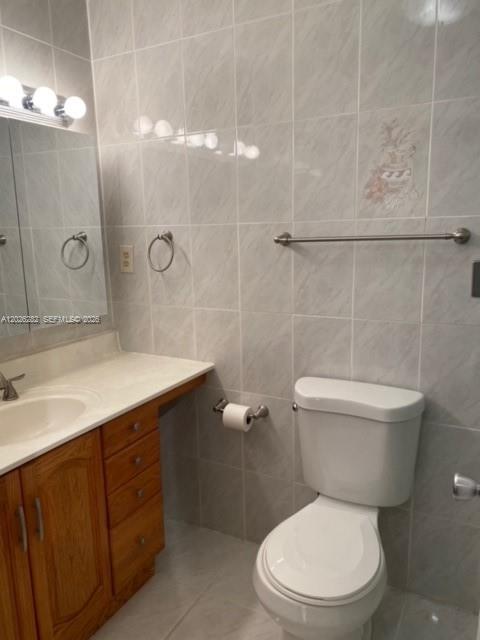 150 Southeast 25th Road, Unit 15F Miami, FL 33129 - Photo 21 of 27
