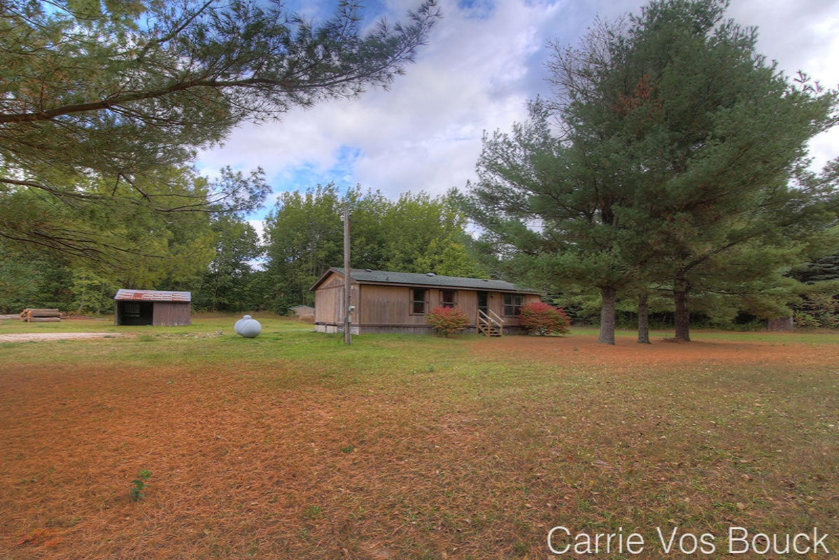 21124 3 Mile Road Morley, MI 49336 - Photo 1 of 22 Main