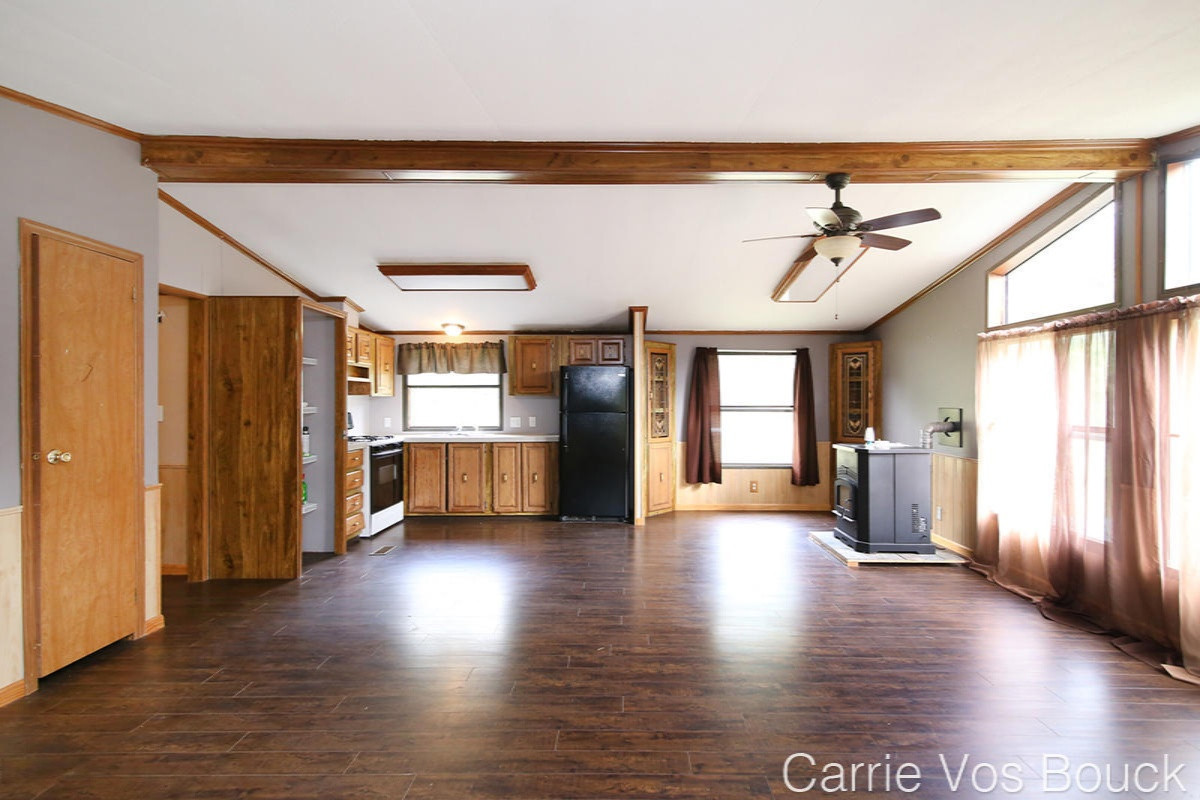 21124 3 Mile Road Morley, MI 49336 - Photo 6 of 22 IMG_2117