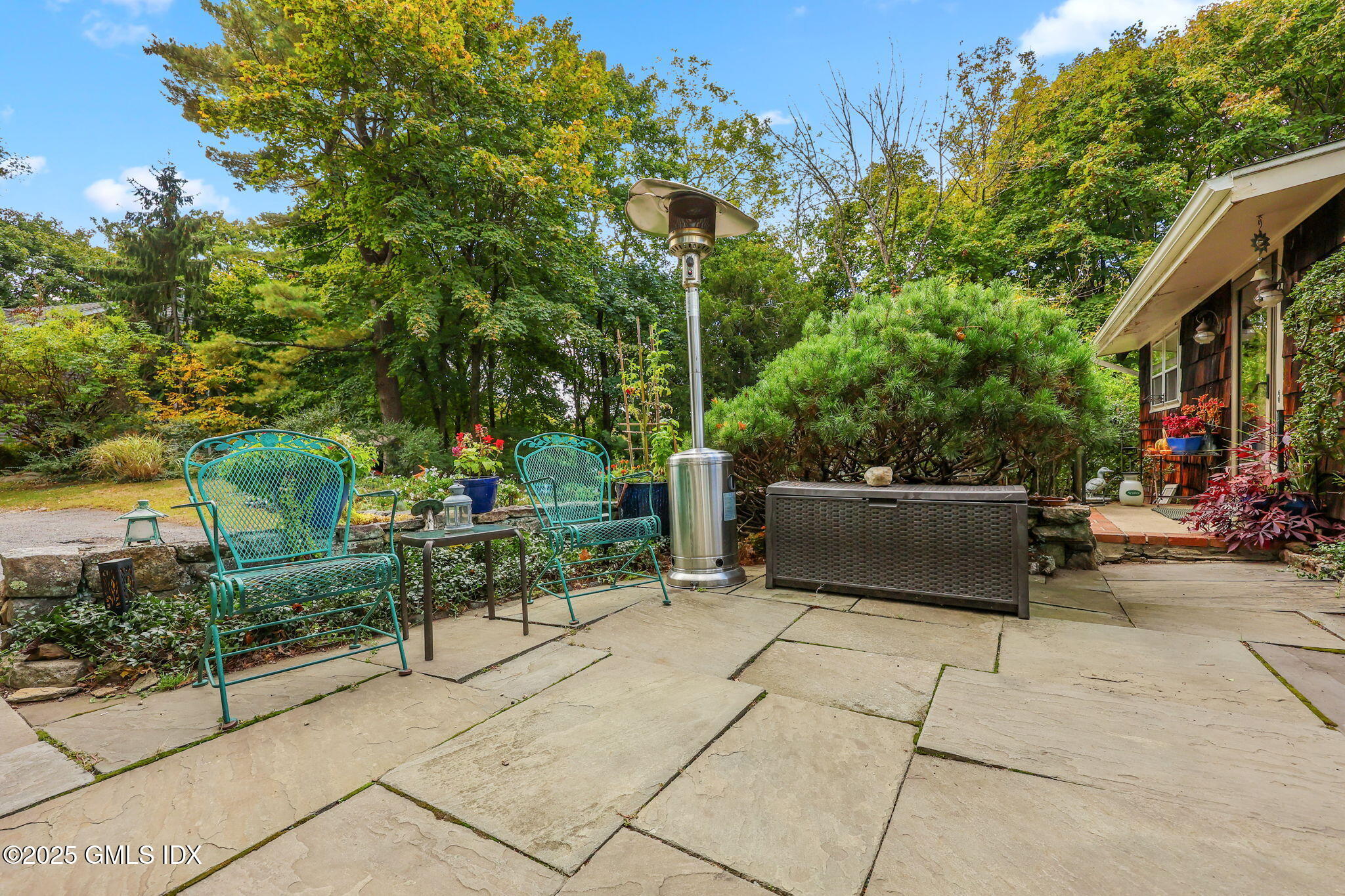 39 Homestead Road Greenwich, CT 06831 - Photo 17 of 24 Patio