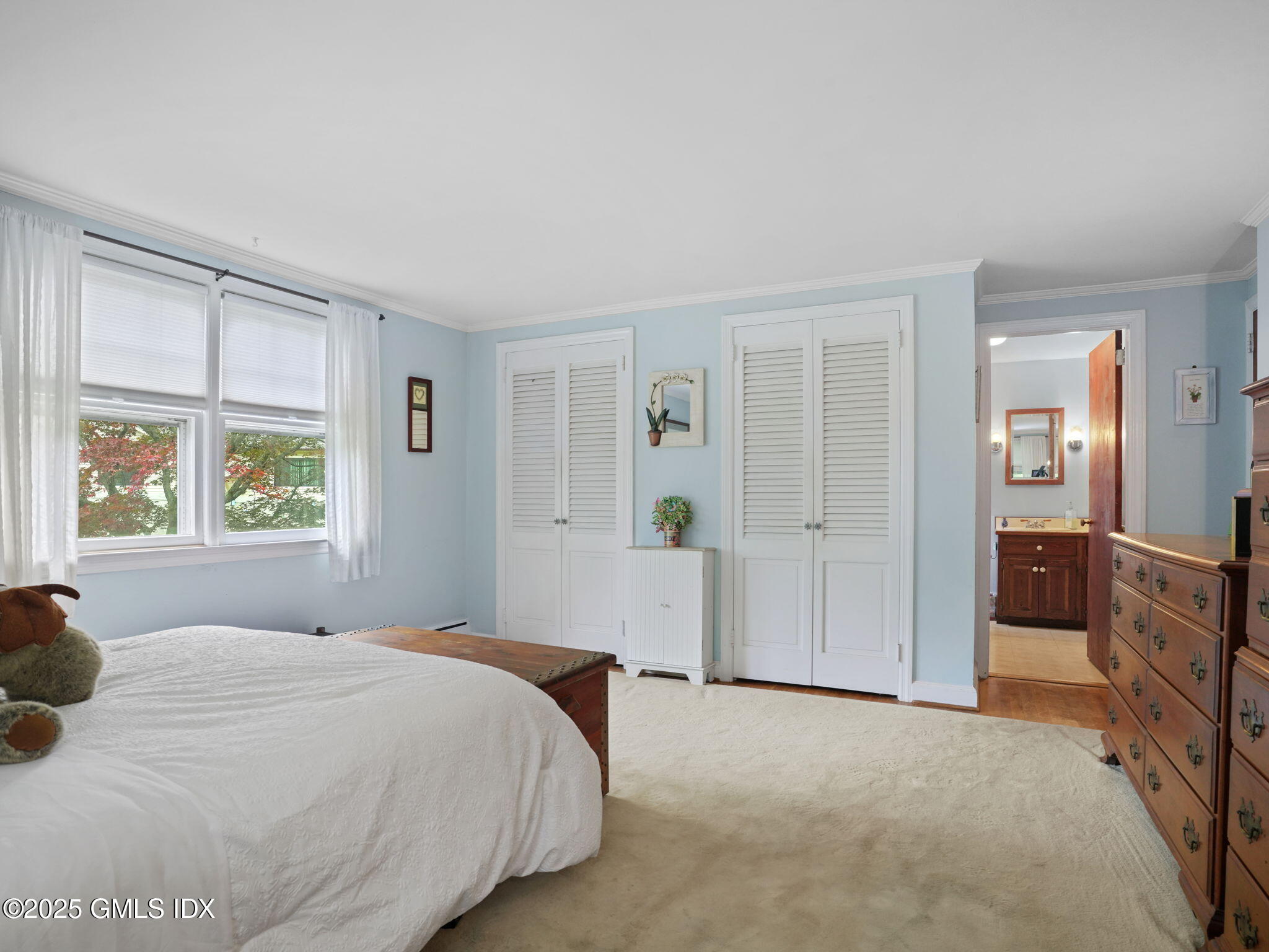 39 Homestead Road Greenwich, CT 06831 - Photo 8 of 24 Primary Bedroom