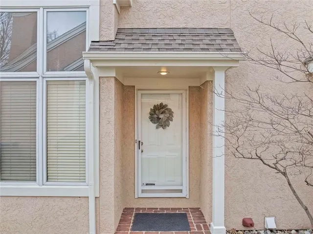 $430,000 | 12209 Grant Lane, Overland Park, KS 66213