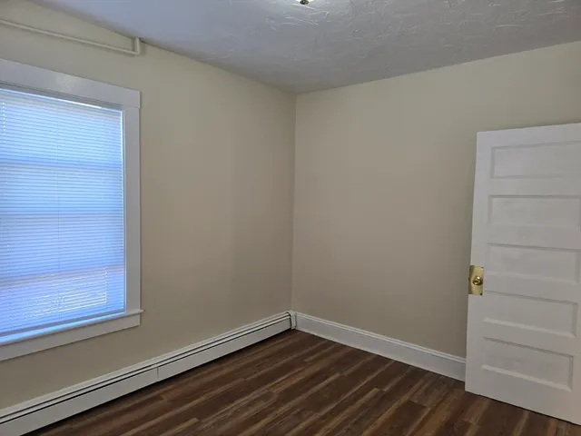 $2,900 | 349 Hollis Street, Unit 3, Framingham, MA 01702