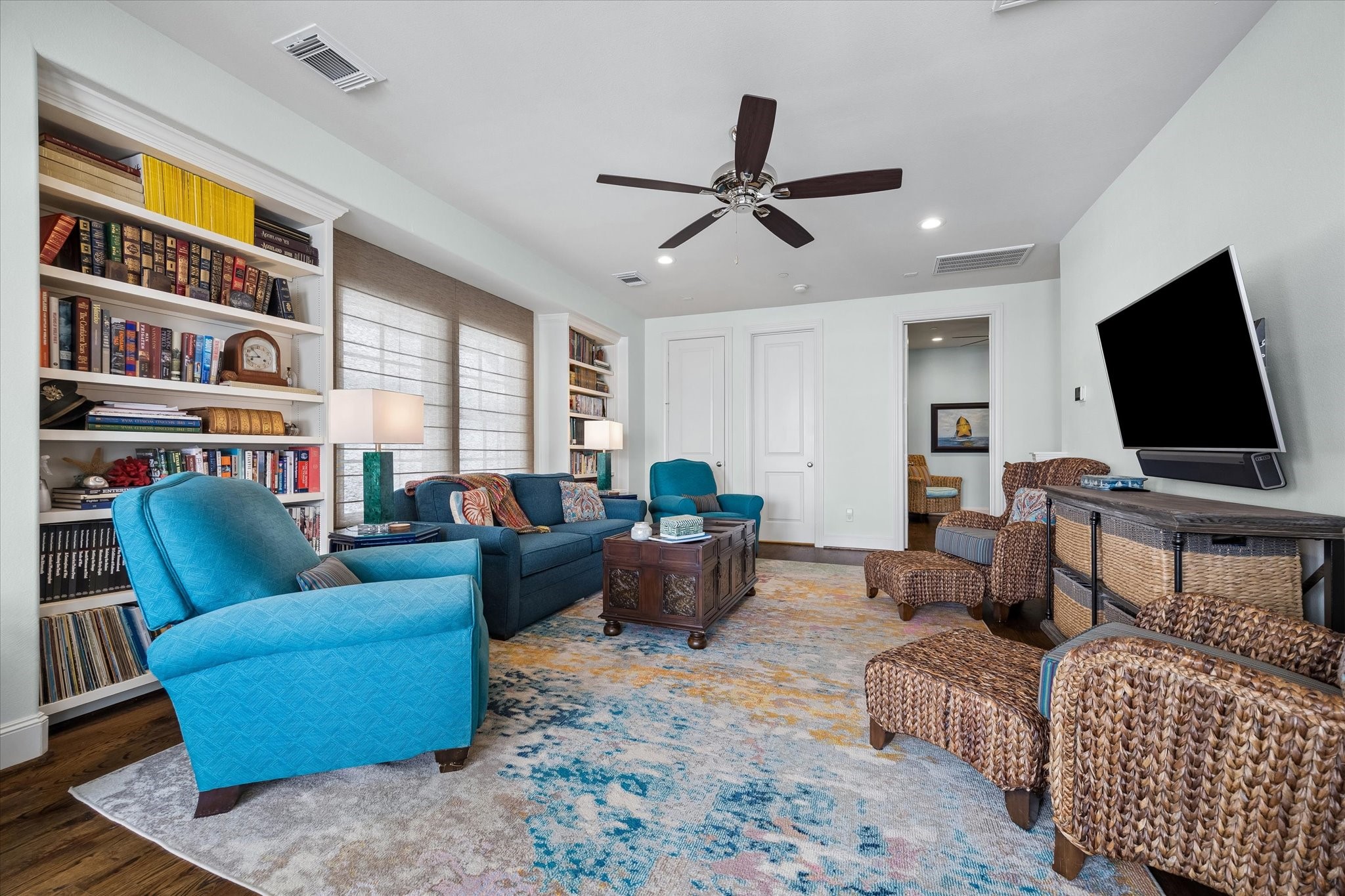 246 East 28th Street Houston, TX 77008 - Photo 22 of 27 Another view of the gameroom/fourth floor with full bath and tons of flexible space!