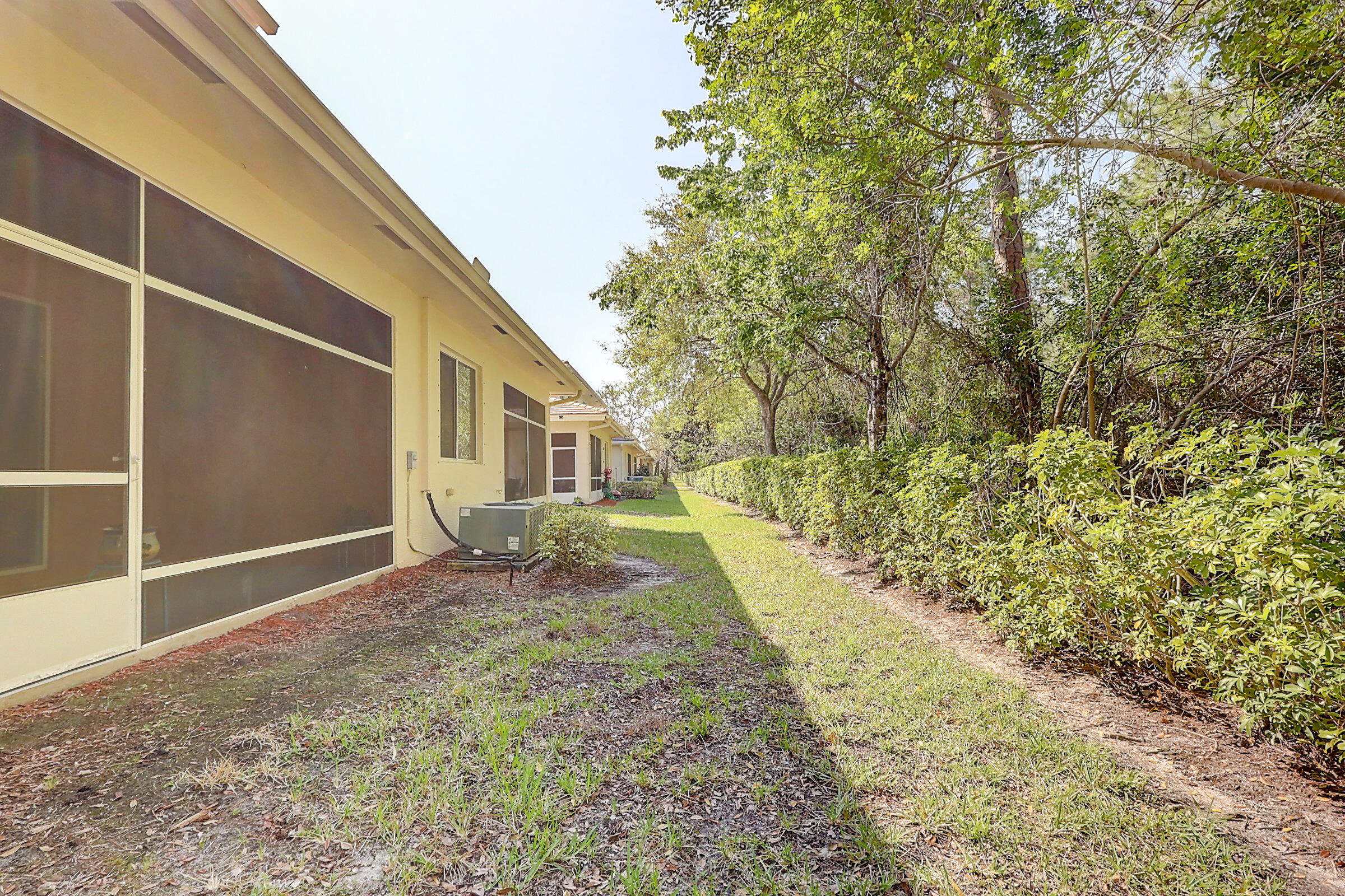 2555 Stockbridge Square Southwest Vero Beach, FL 32962 - Photo 19 of 52 3J0A10069
