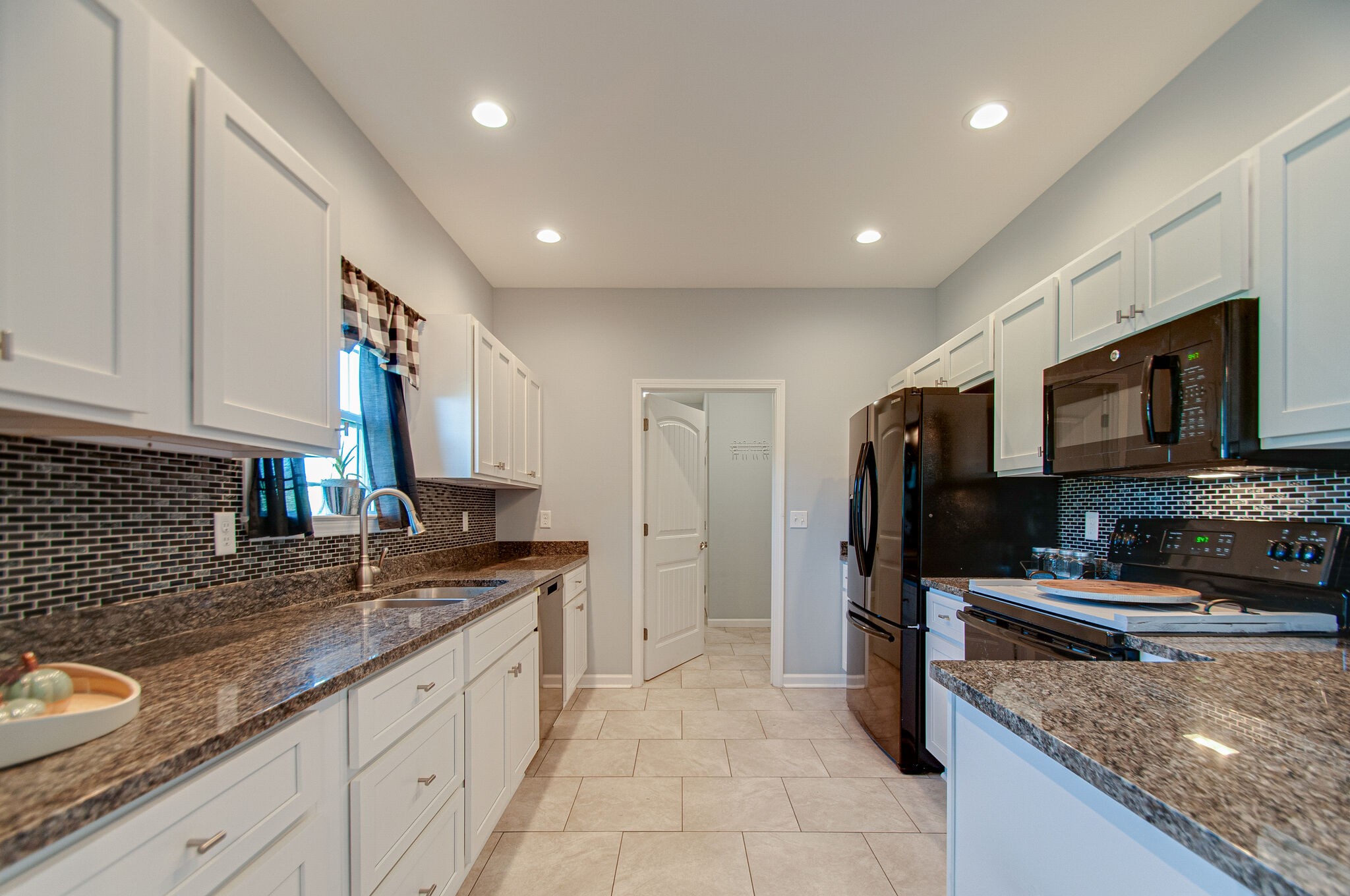 706 Ruby Way White Bluff, TN 37187 - Photo 13 of 30 Gallery Image 13