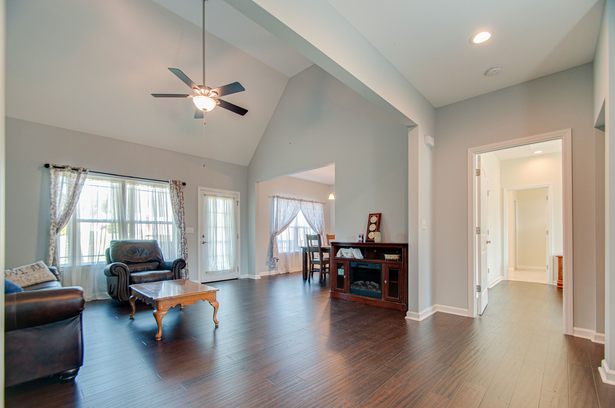 706 Ruby Way White Bluff, TN 37187 - Photo 9 of 30 Gallery Image 9
