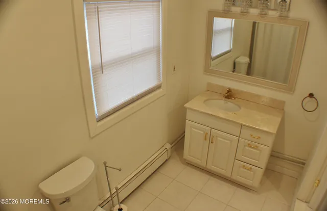 $2,150 | 106 Wallace Street, Unit B, Red Bank, NJ 07701