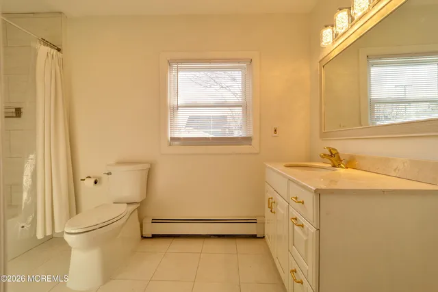 $2,150 | 106 Wallace Street, Unit B, Red Bank, NJ 07701