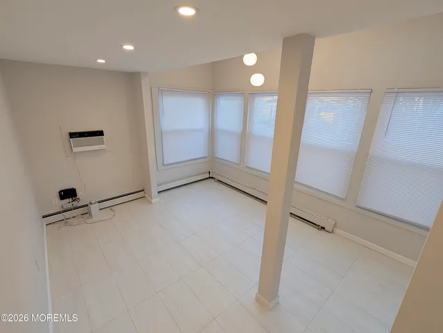 $2,150 | 106 Wallace Street, Unit B, Red Bank, NJ 07701