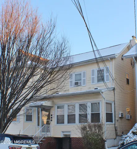 $2,150 | 106 Wallace Street, Unit B, Red Bank, NJ 07701