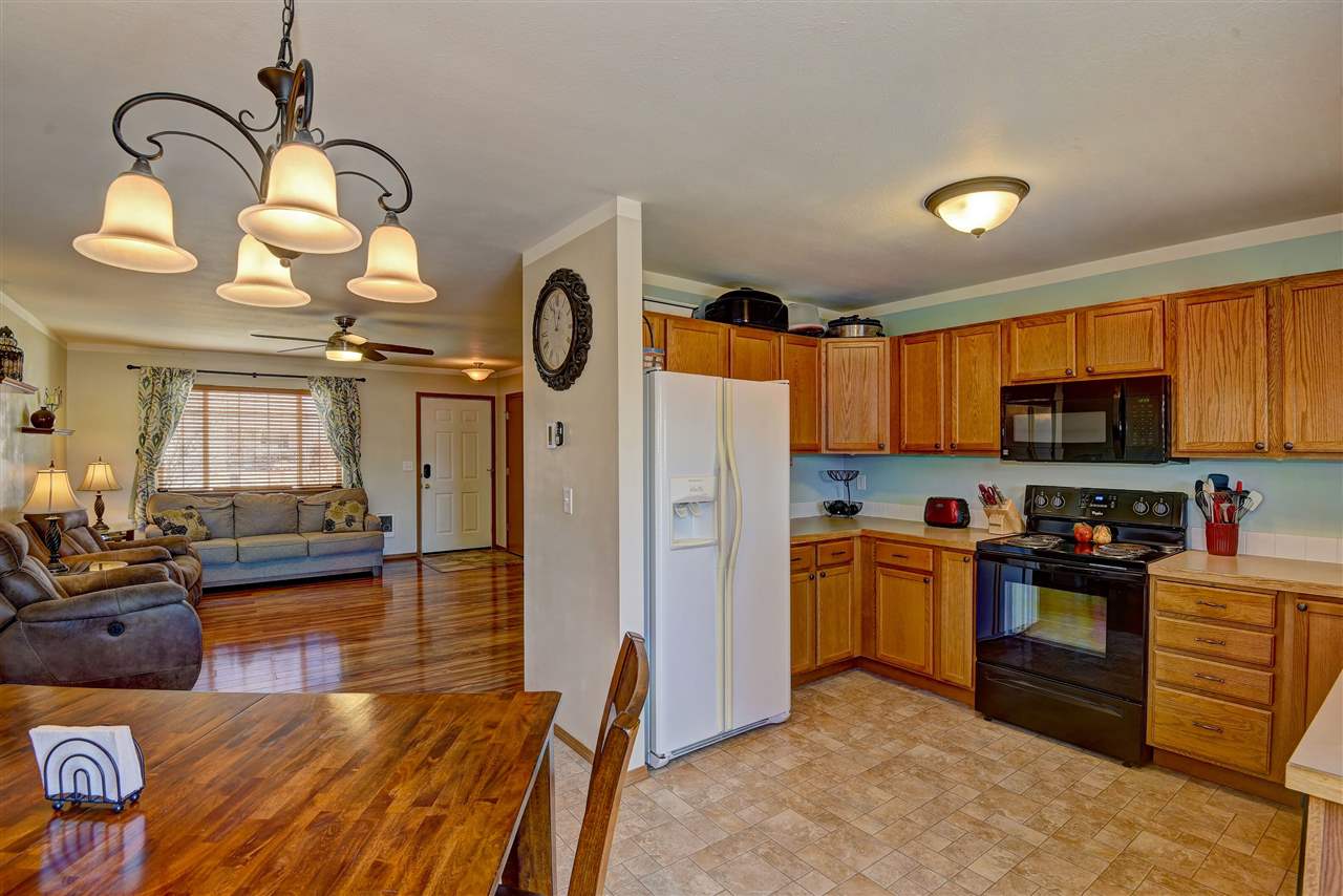 6521 Chumani Road Cheney, WA 99004 - Photo 5 of 14