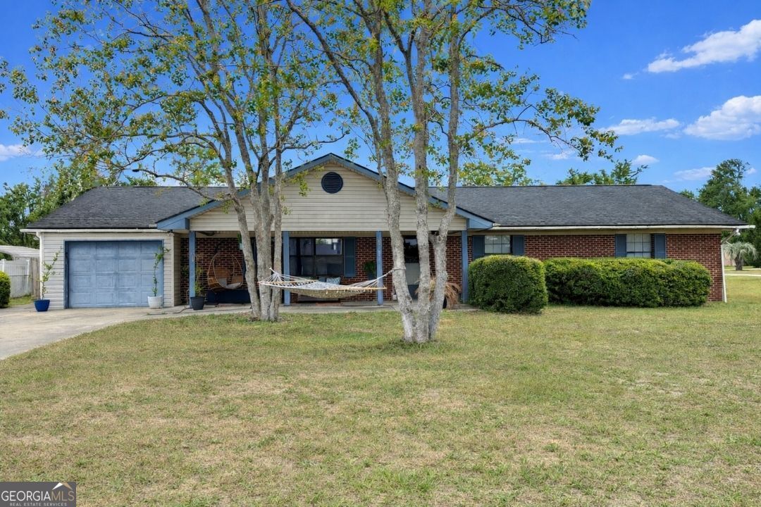 131 Fawn Lane Blackshear, GA 31516 - Photo 1 of 57