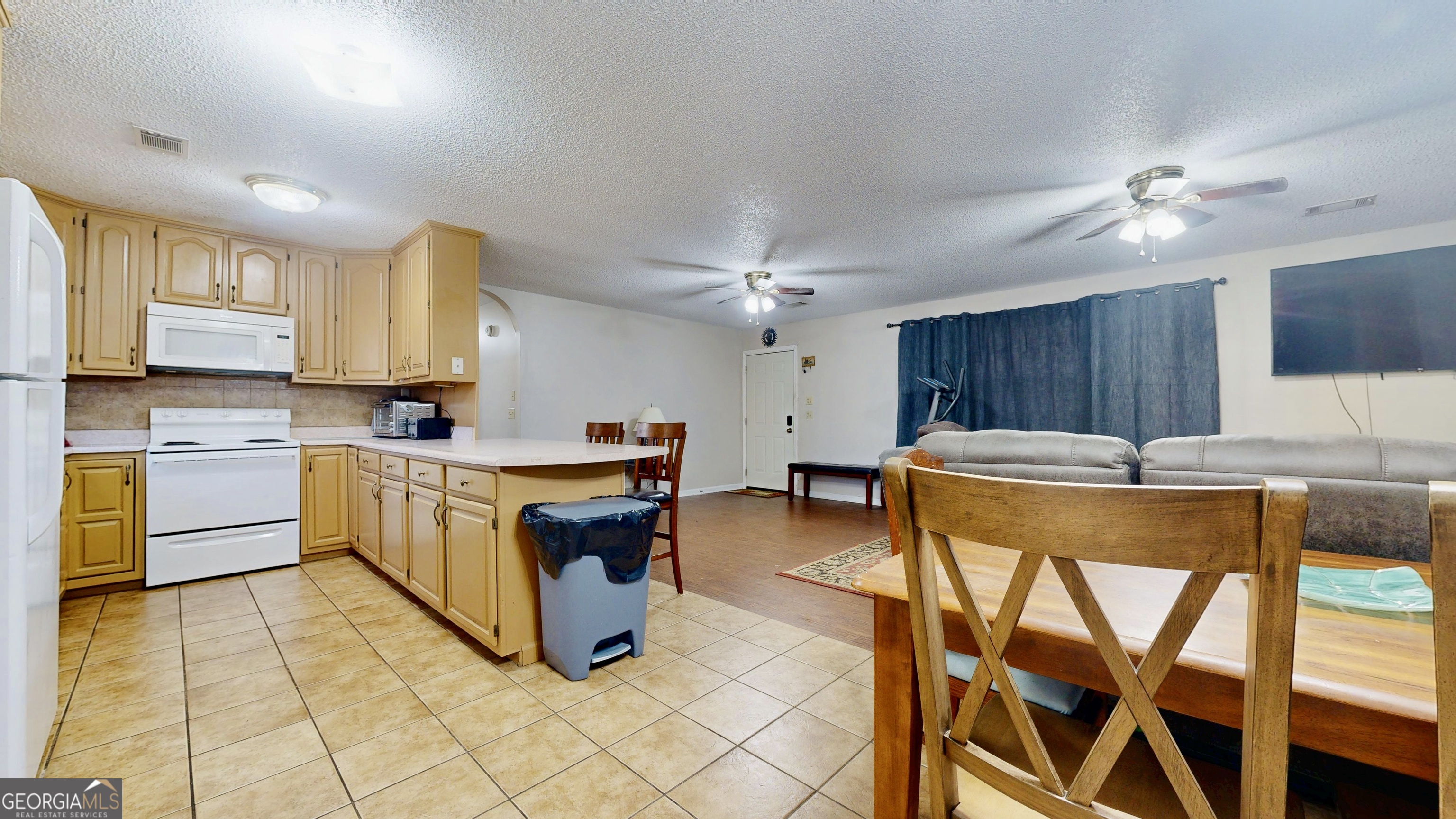 131 Fawn Lane Blackshear, GA 31516 - Photo 8 of 57