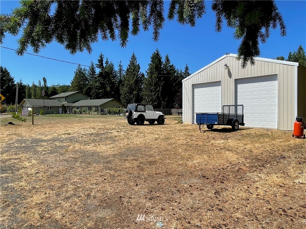 182 West Valley Road Chimacum, WA 98325 - Photo 34 of 35 a view of back yard of the house