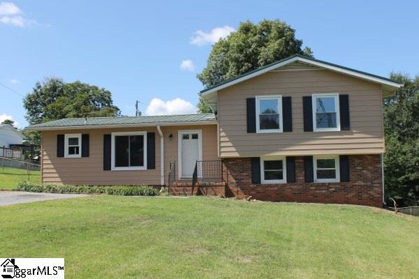 413 Westchester Road Easley, SC 29640 - Photo 1 of 13