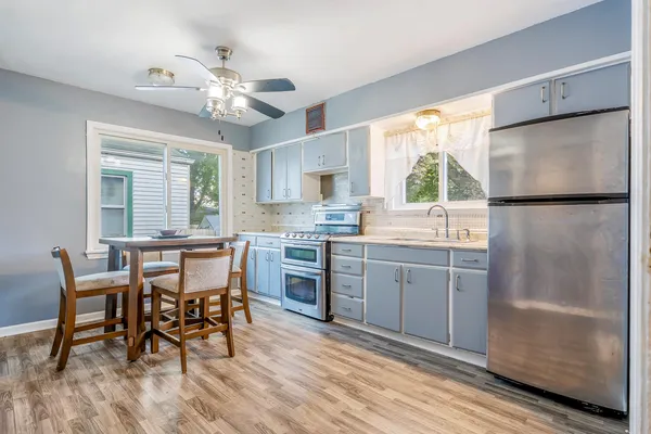 $199,900 | 3143 Parkway North Street, Hammond, IN 46323