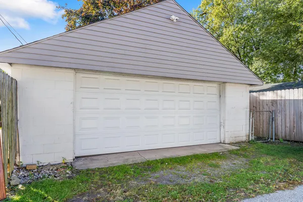 $199,900 | 3143 Parkway North Street, Hammond, IN 46323