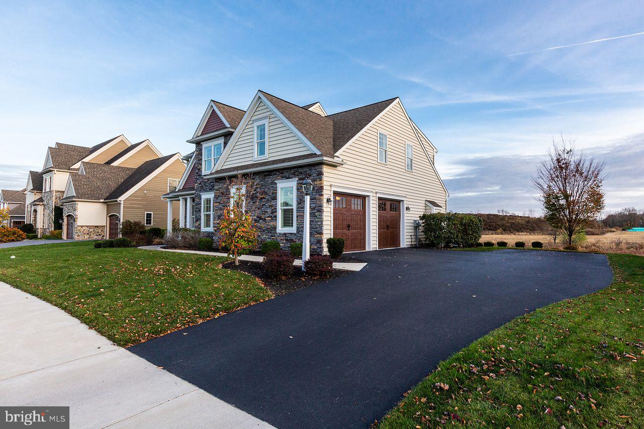 518 East Delp Road Lancaster, PA 17601 - Photo 5 of 105 Gallery Image 5