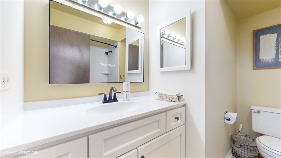 3260 Sanders Road, Unit A11 Northbrook, IL 60062 - Photo 18 of 28 Gallery Image 18