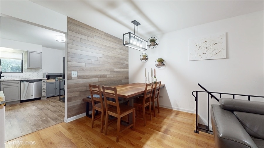 3260 Sanders Road, Unit A11 Northbrook, IL 60062 - Photo 7 of 28 Gallery Image 7