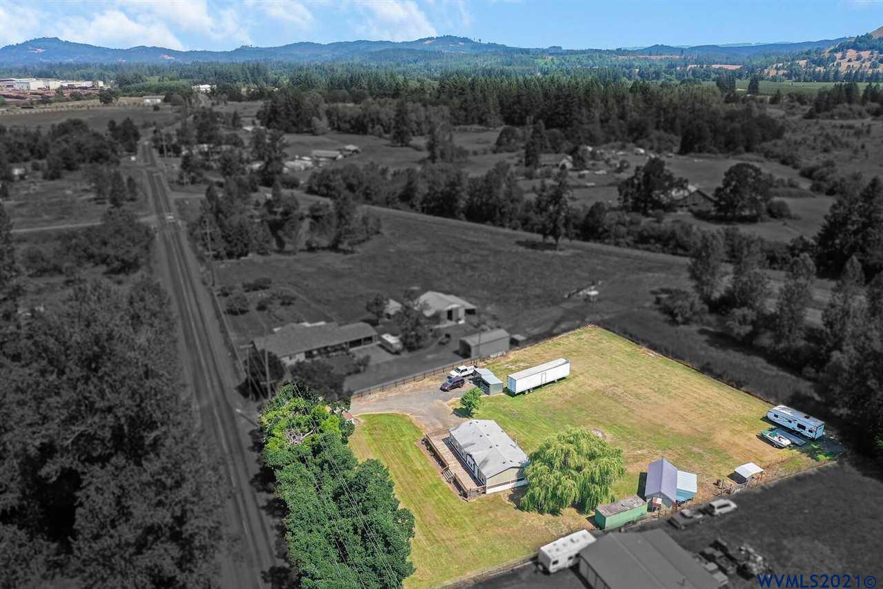29965 Fairview Road Lebanon, OR 97355 - Photo 28 of 29 Gallery Image 28
