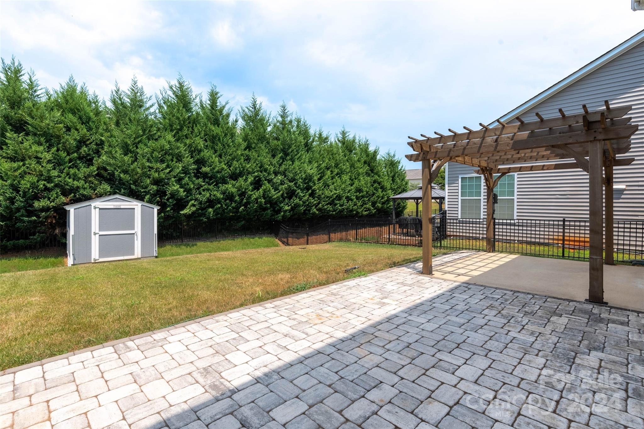 9910 Perth Moor Road Charlotte, NC 28278 - Photo 34 of 39 Gallery Image 34